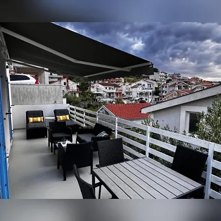 Apartment Tina Trogir Exterior photo