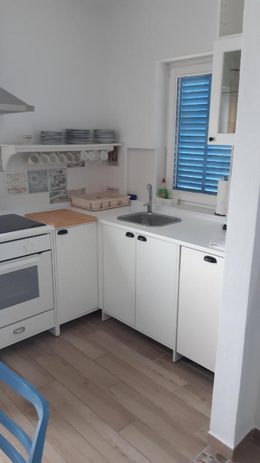 Tina Apartment *